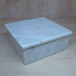Taca marmurowa szkatułka marmur Carrara 15x15cm