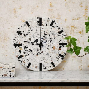 Zegar ścienny z kamienia Terrazzo 30cm indeks kreskowy