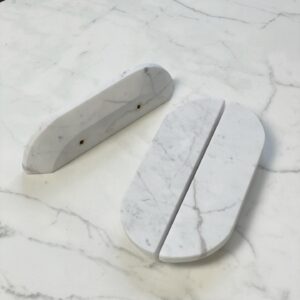 Uchwyt meblowy z marmuru Bianco Carrara 16cm